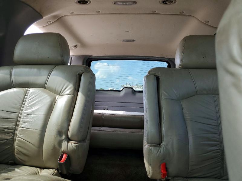59178056 :رقم المزاد ، 1GNFK16ZX2J124703 vin ، 2002 Chevrolet Suburban مزاد بيع