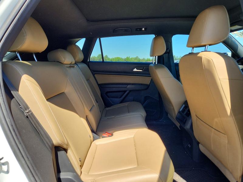 2020 Volkswagen Atlas Cross Sport მანქანა იყიდება აუქციონზე, vin: 1V25E2CA2LC211242, აუქციონის ნომერი: 56088196