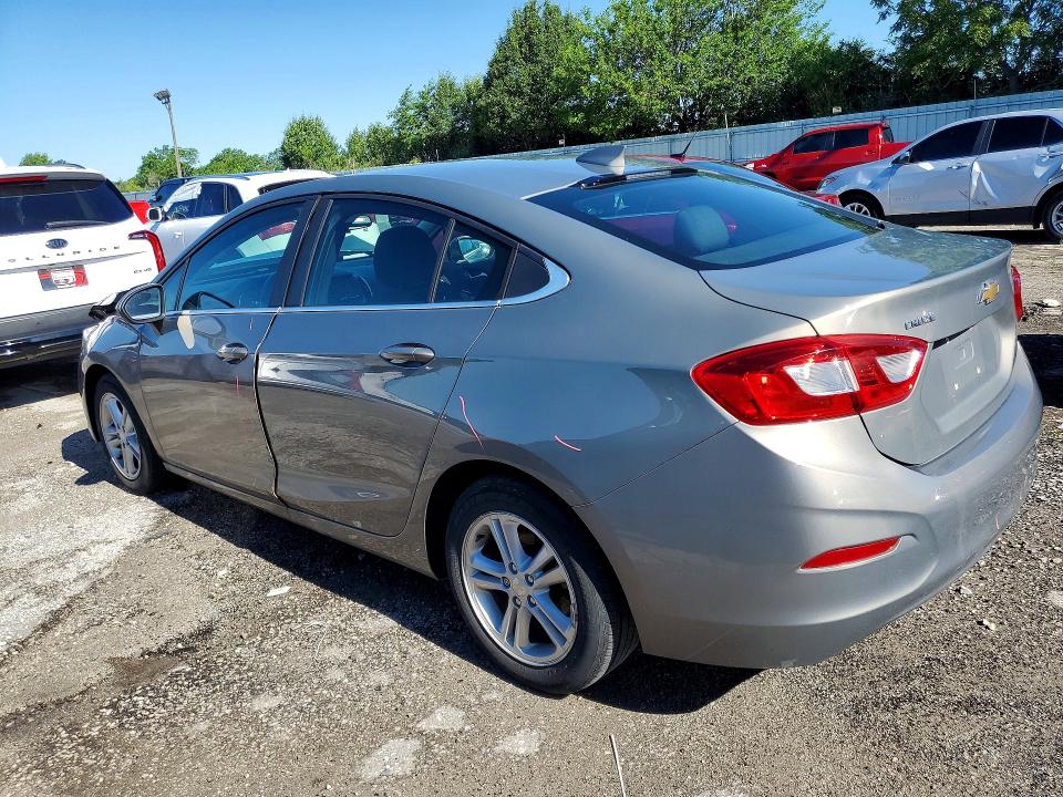 2017 Chevrolet Cruze მანქანა იყიდება აუქციონზე, vin: 1G1BE5SMXH7132394, აუქციონის ნომერი: 56844866