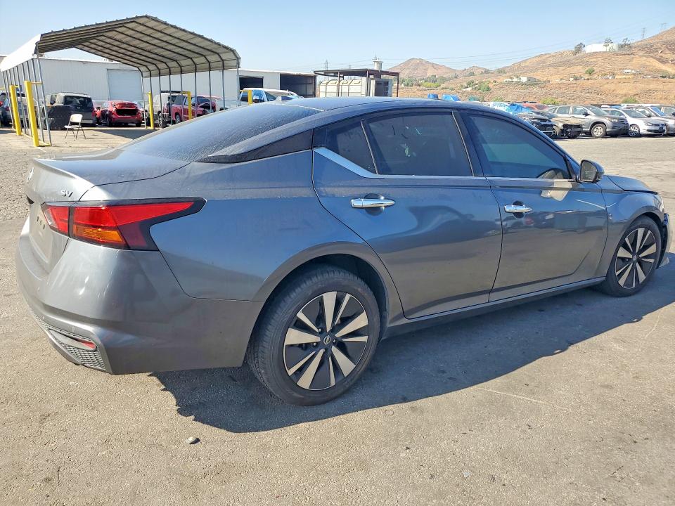 Auction sale of the 2020 Nissan Altima, vin: 1N4BL4DV3LC253707, lot number: 57731576