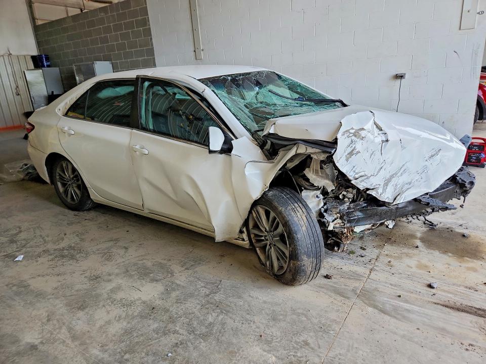 Продажа на аукционе авто 2015 Toyota Camry, vin: 4T1BF1FK5FU083959, номер лота: 55566826