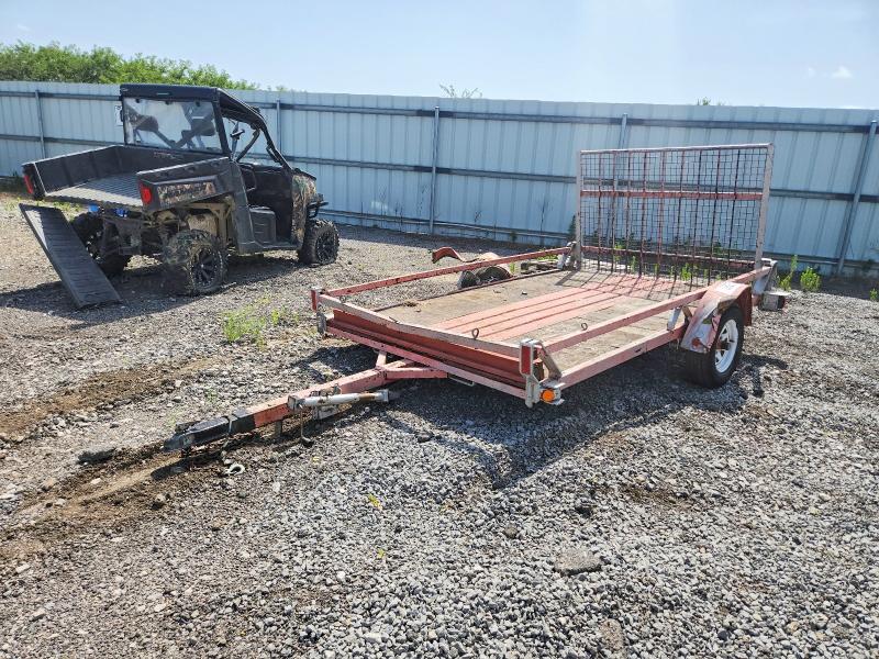 58271356 :رقم المزاد ، 2SWUW11A62G049175 vin ، 2002 Urwi Trailer مزاد بيع