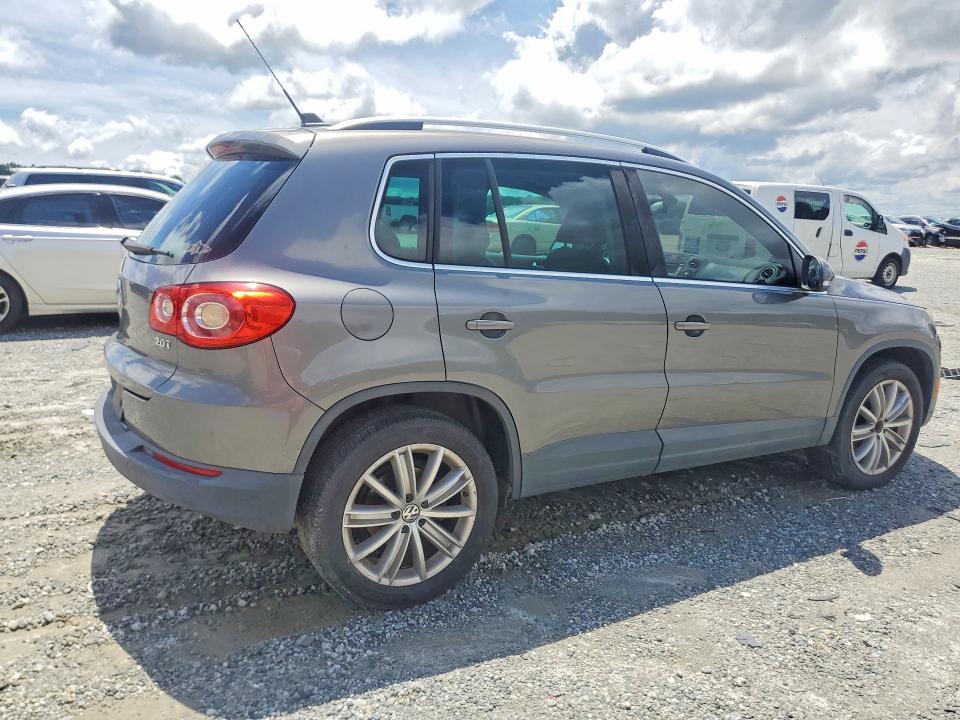 2009 Volkswagen Tiguan მანქანა იყიდება აუქციონზე, vin: WVGAV75N69W525945, აუქციონის ნომერი: 58063966
