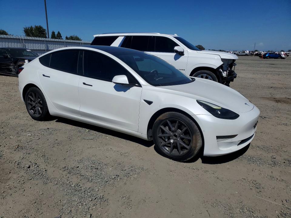 57513686 :رقم المزاد ، 5YJ3E1EA8MF941452 vin ، 2021 Tesla Model 3 مزاد بيع