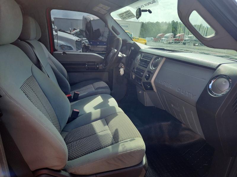 55557356 :رقم المزاد ، 1FDUF5GY0EEA61296 vin ، 2014 Ford F550 مزاد بيع
