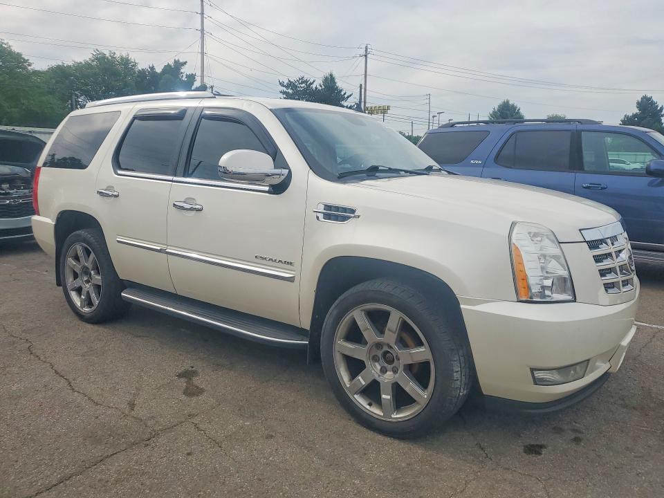 Продаж на аукціоні авто 2010 Cadillac Escalade, vin: 1GYUKBEF9AR161992, номер лоту: 56343336