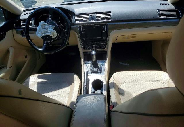 Продажа на аукционе авто 2016 Volkswagen Passat, vin: 1VWBT7A39GC010100, номер лота: 55410306