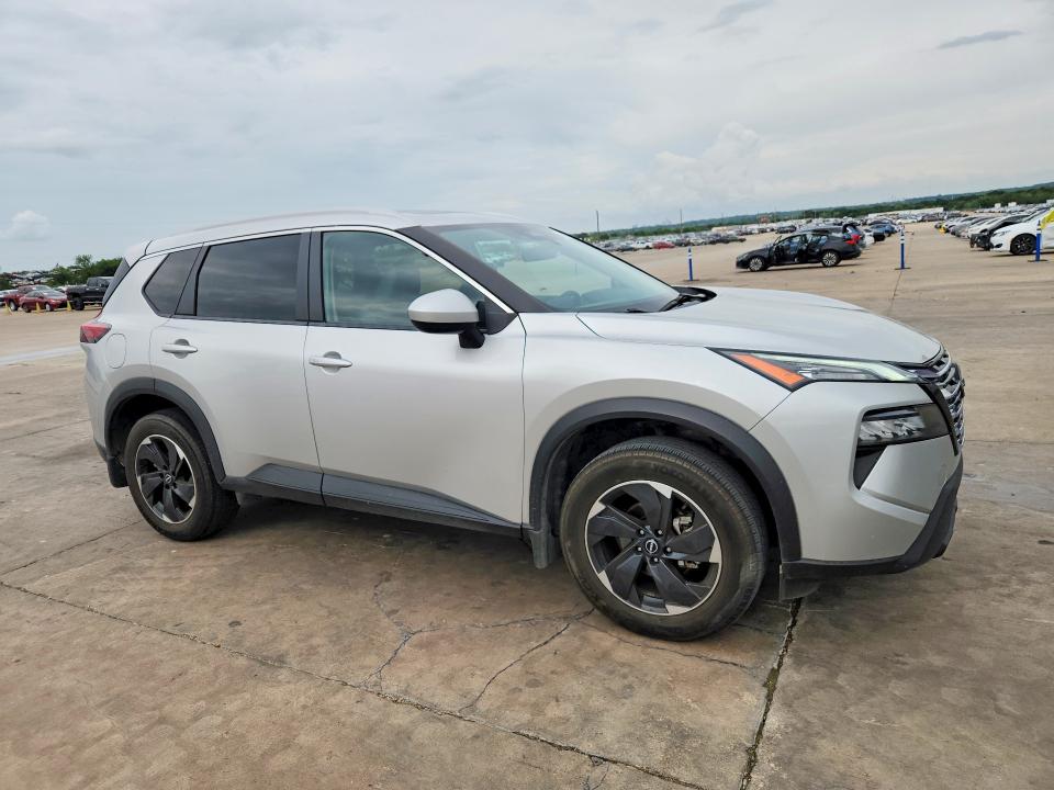 Auction sale of the 2024 Nissan Rogue, vin: JN8BT3BA3RW357291, lot number: 56500236