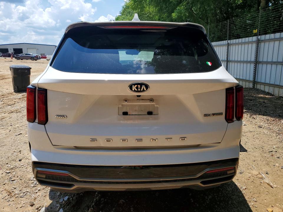 55332126 :رقم المزاد ، 5XYRKDLF7MG057272 vin ، 2021 Kia Sorento مزاد بيع