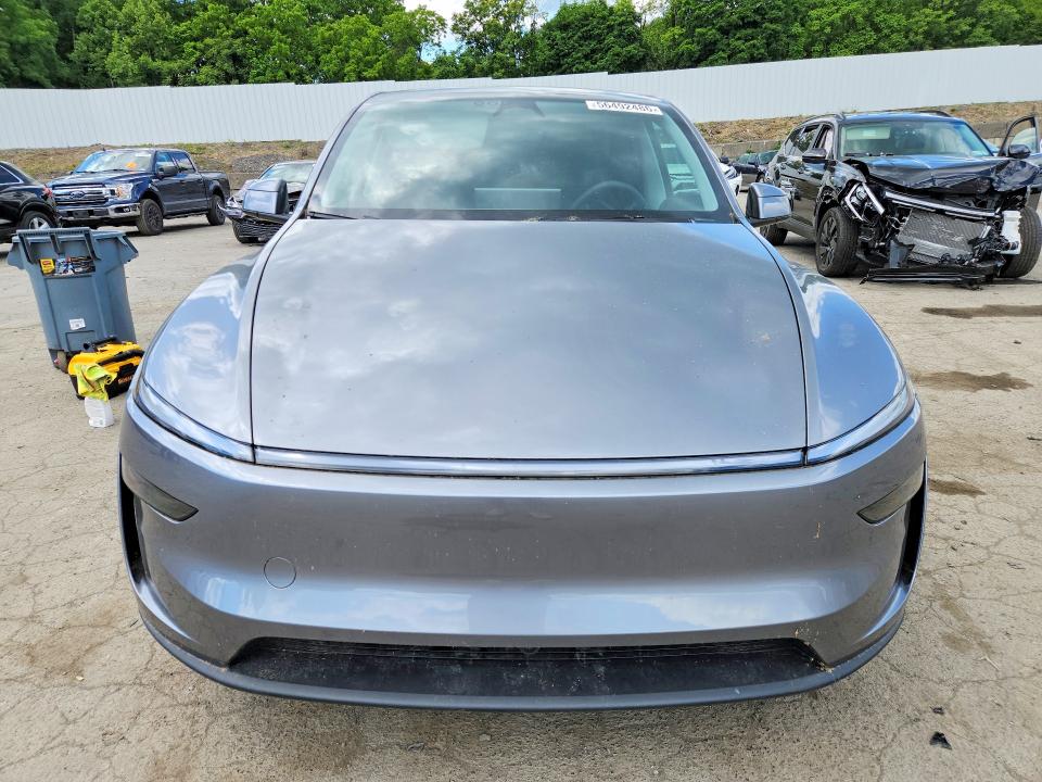 2026 Tesla Model Y მანქანა იყიდება აუქციონზე, vin: 7SAYGDEE5TF386191, აუქციონის ნომერი: 56492486