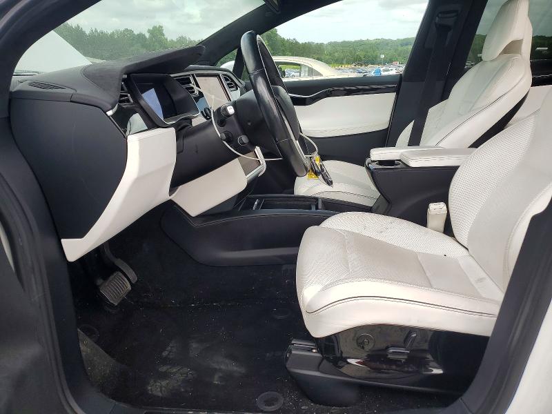 Продаж на аукціоні авто 2016 Tesla Model X, vin: 5YJXCAE20GF006978, номер лоту: 57563286
