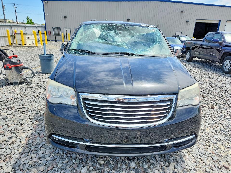 55617456 :رقم المزاد ، 2C4RC1CG9DR722947 vin ، 2013 Chrysler Town & Country مزاد بيع
