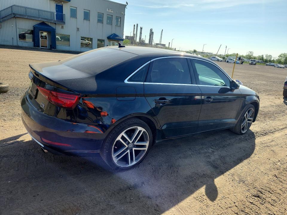 Продажа на аукционе авто 2018 Audi A3, vin: WAUE8GFF9J1035681, номер лота: 55736476