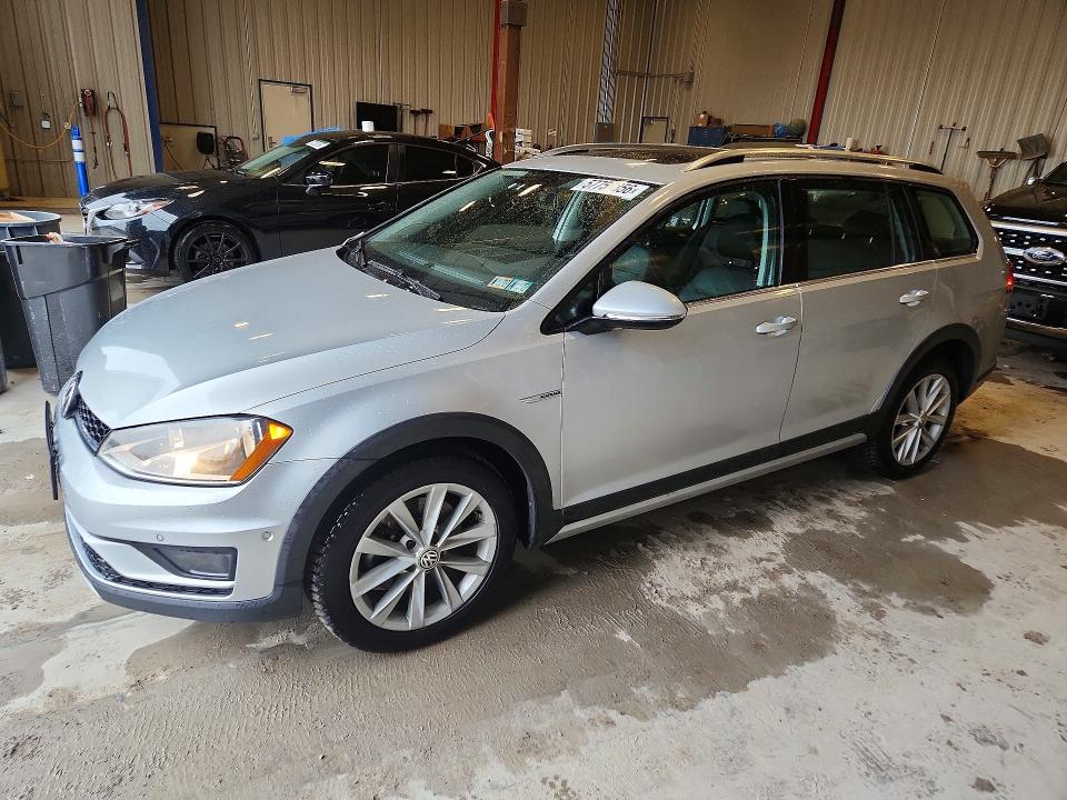 Aukcja sprzedaży 2017 Volkswagen Golf Alltrack, vin: 3VWH17AUXHM511425, numer aukcji: 57755856