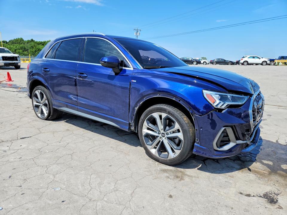 2021 Audi Q3 მანქანა იყიდება აუქციონზე, vin: WA1EECF31M1115677, აუქციონის ნომერი: 55855896