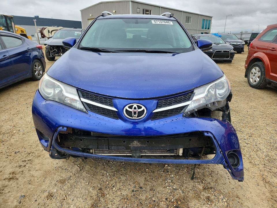 Продажа на аукционе авто 2015 Toyota Rav4, vin: 2T3BFREV1FW240372, номер лота: 57137046
