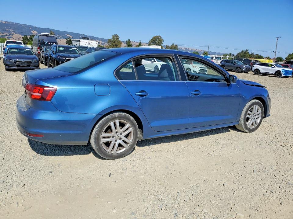 Продаж на аукціоні авто 2017 Volkswagen Jetta, vin: 3VW2B7AJ4HM267490, номер лоту: 57552446