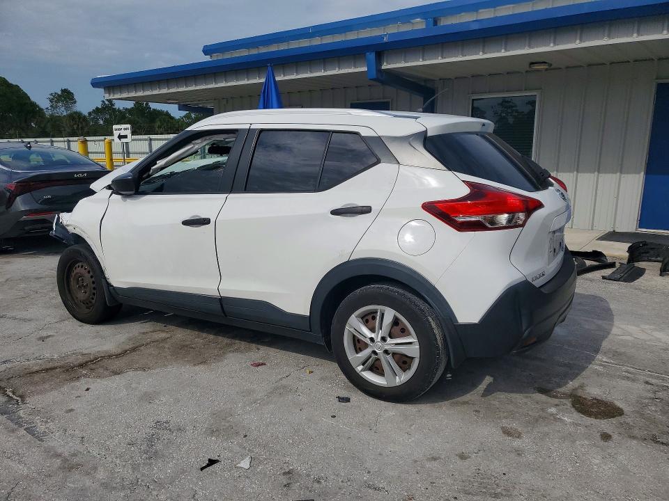 2018 Nissan Kicks მანქანა იყიდება აუქციონზე, vin: 3N1CP5CU3JL512038, აუქციონის ნომერი: 55794366