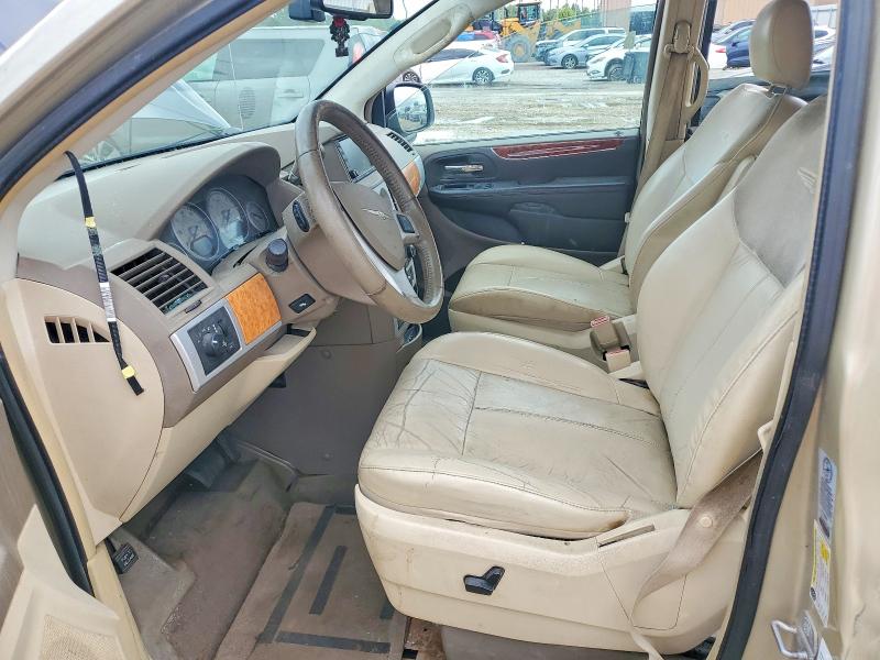Aukcja sprzedaży 2010 Chrysler Town & Country, vin: 2A4RR6DX4AR257588, numer aukcji: 58971946