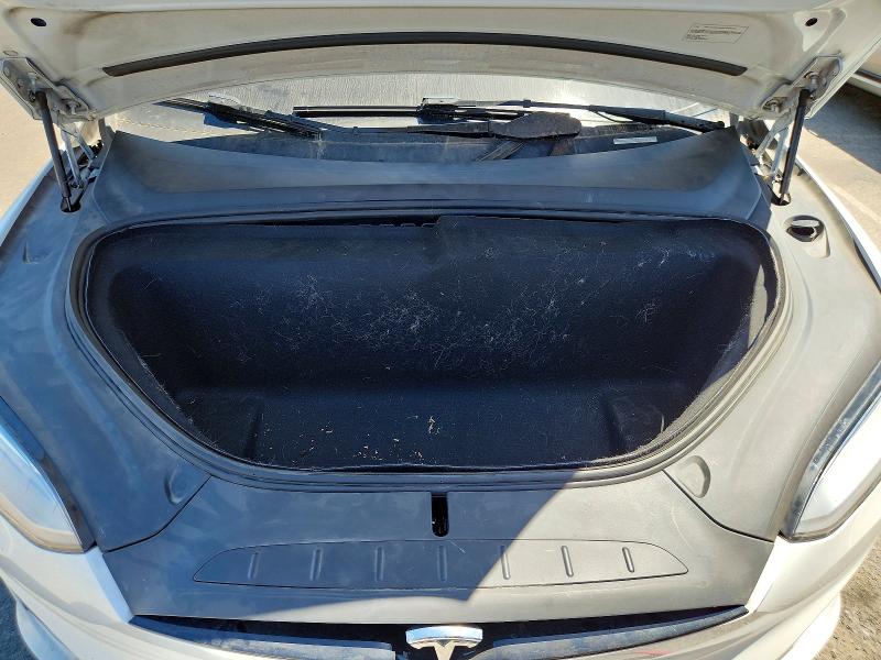 Продаж на аукціоні авто 2022 Tesla Model X, vin: 7SAXCDE56NF351556, номер лоту: 57235576