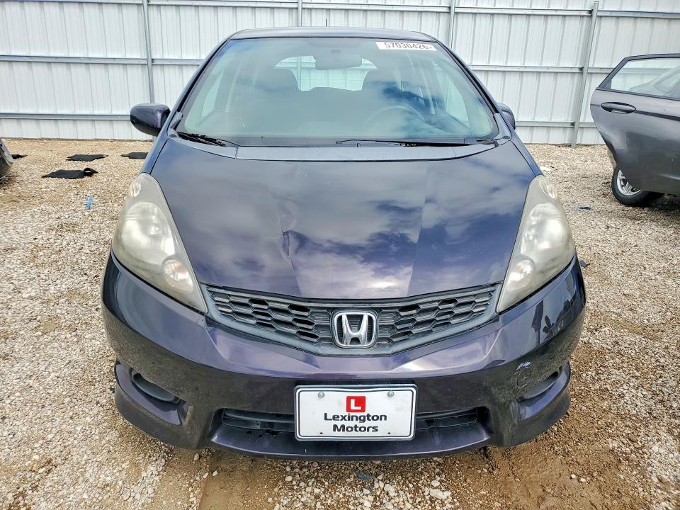 57030426 :رقم المزاد ، JHMGE8H51DC004107 vin ، 2013 Honda Fit مزاد بيع