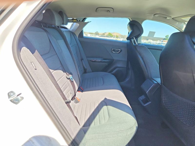 Продажа на аукционе авто 2025 Kia K4, vin: 3KPFU4DE1SE200522, номер лота: 56993236