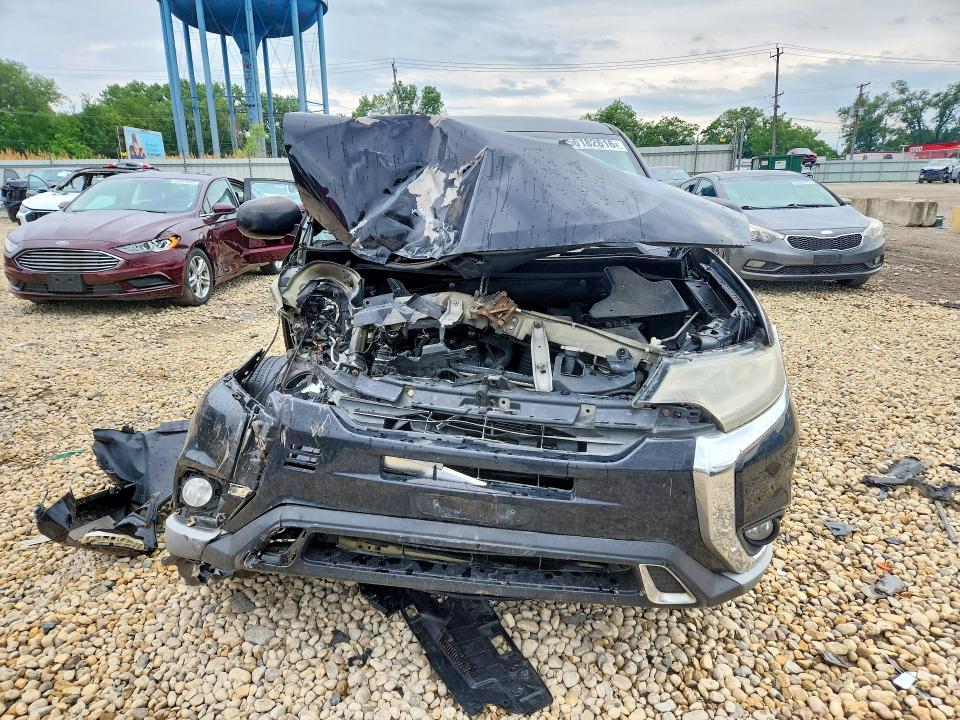 2020 Mitsubishi Outlander მანქანა იყიდება აუქციონზე, vin: JA4AD2A32LZ004624, აუქციონის ნომერი: 56182616