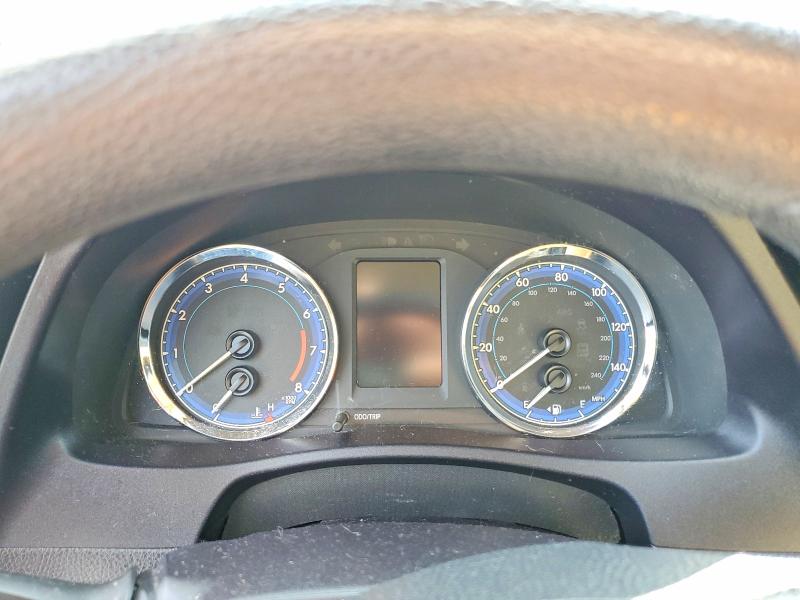 57198146 :رقم المزاد ، 2T1BURHE6KC203825 vin ، 2019 Toyota Corolla مزاد بيع