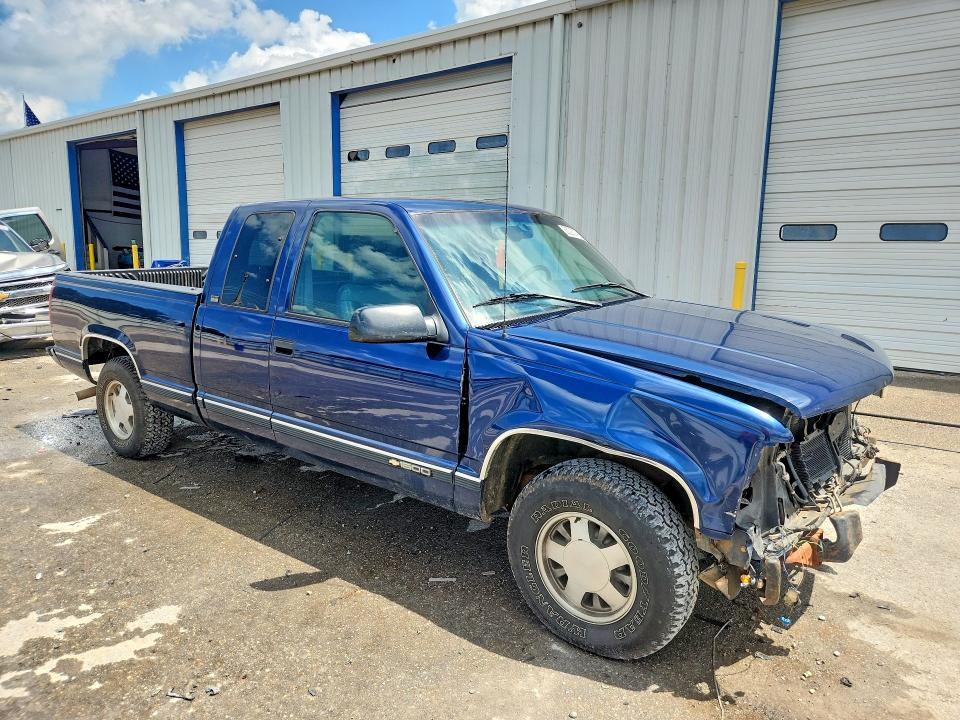 55583796 :رقم المزاد ، 2GCEC19R4T1215717 vin ، 1996 Chevrolet Gmt-400 مزاد بيع