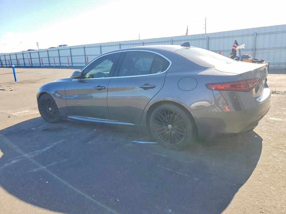 2017 Alfa Romeo Giulia მანქანა იყიდება აუქციონზე, vin: ZARFAECN0H7542056, აუქციონის ნომერი: 56429856