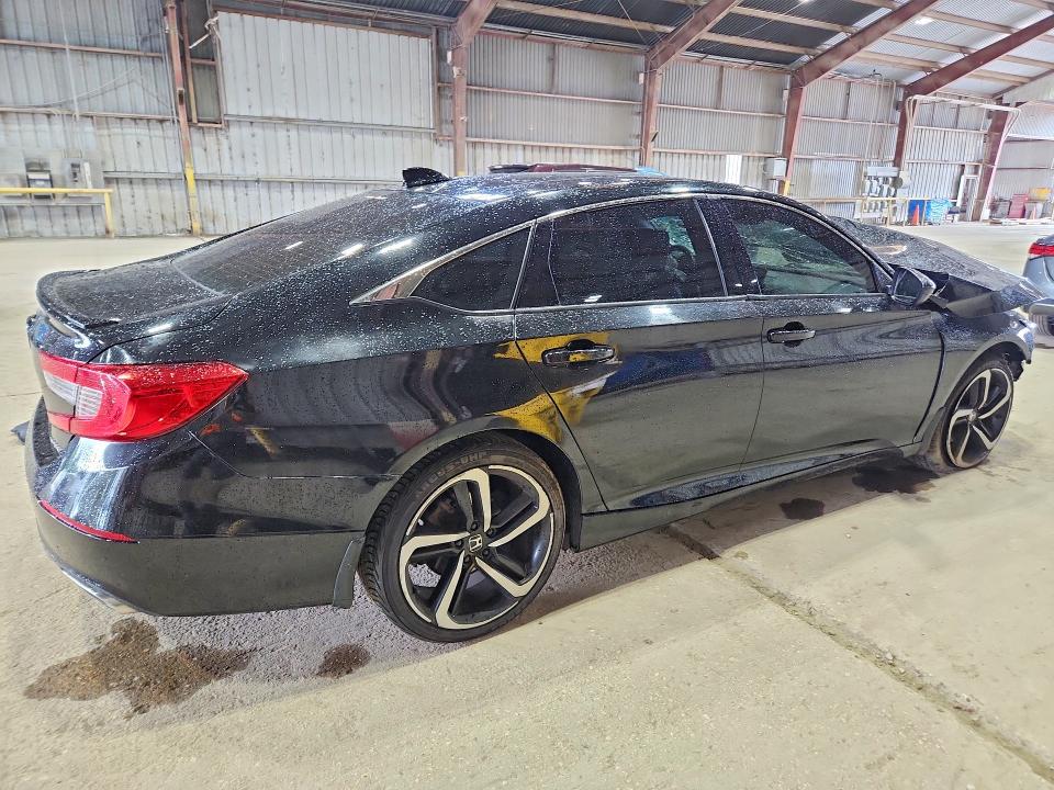 57057526 :رقم المزاد ، 1HGCV1F32KA057949 vin ، 2019 Honda Accord مزاد بيع