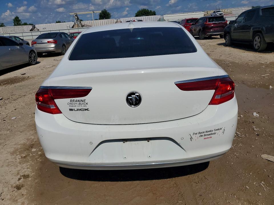 55601996 :رقم المزاد ، 1G4ZP5SZ8JU127385 vin ، 2018 Buick Lacrosse مزاد بيع