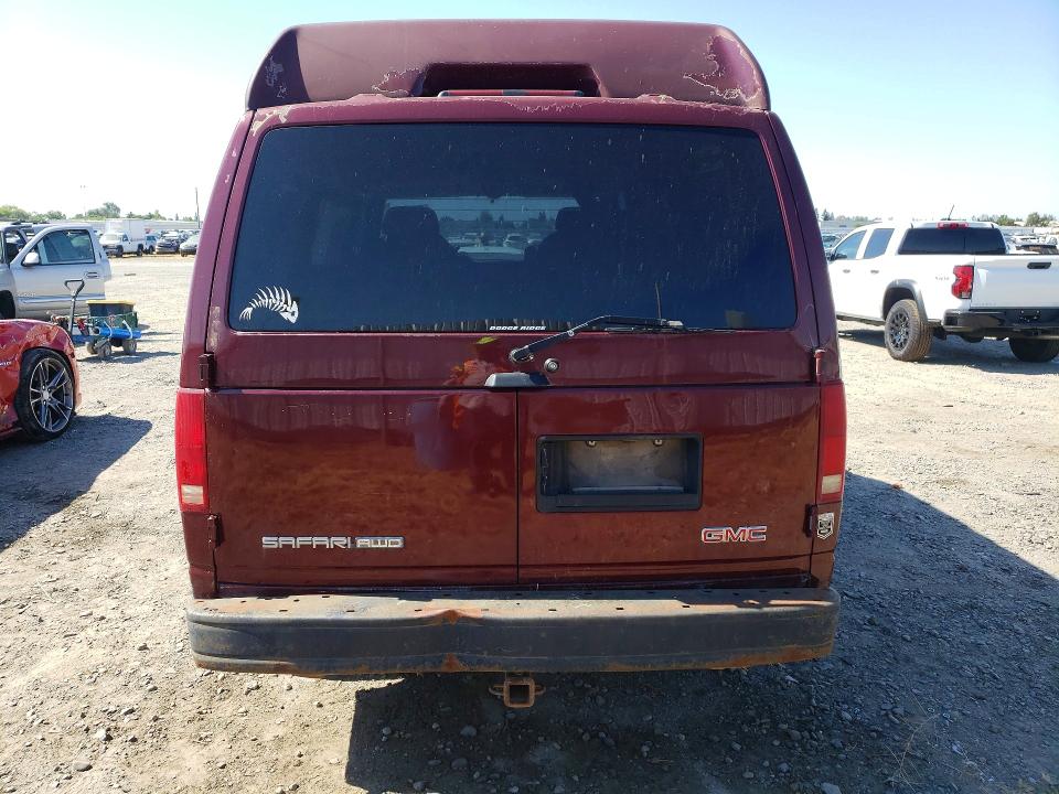56197556 :رقم المزاد ، 1GDEL19X65B500562 vin ، 2005 Gmc Safari مزاد بيع