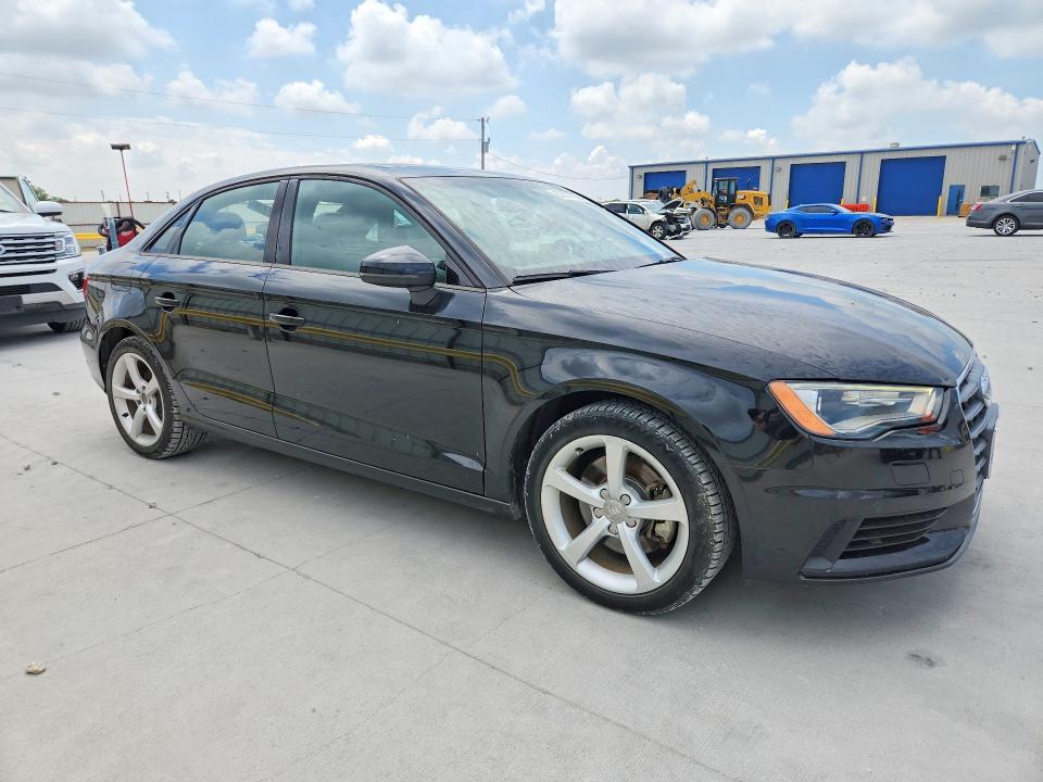 53577376 :رقم المزاد ، WAUA7GFF3G1061817 vin ، 2016 Audi A3 مزاد بيع