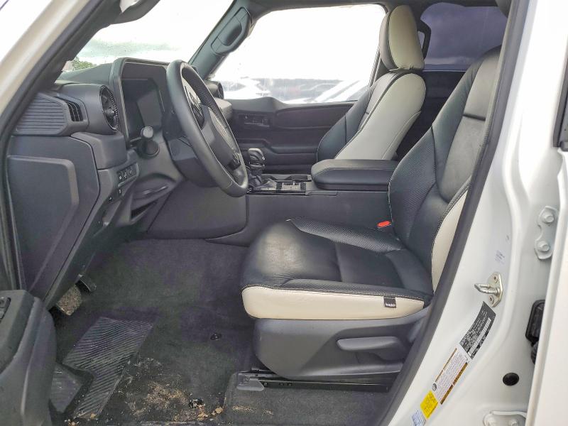 56579206 :رقم المزاد ، JTEABFAJ9RK004182 vin ، 2024 Toyota Land Cruiser مزاد بيع