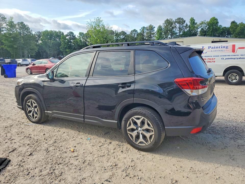 Продажа на аукционе авто 2022 Subaru Forester, vin: JF2SKAEC1NH513697, номер лота: 56327906