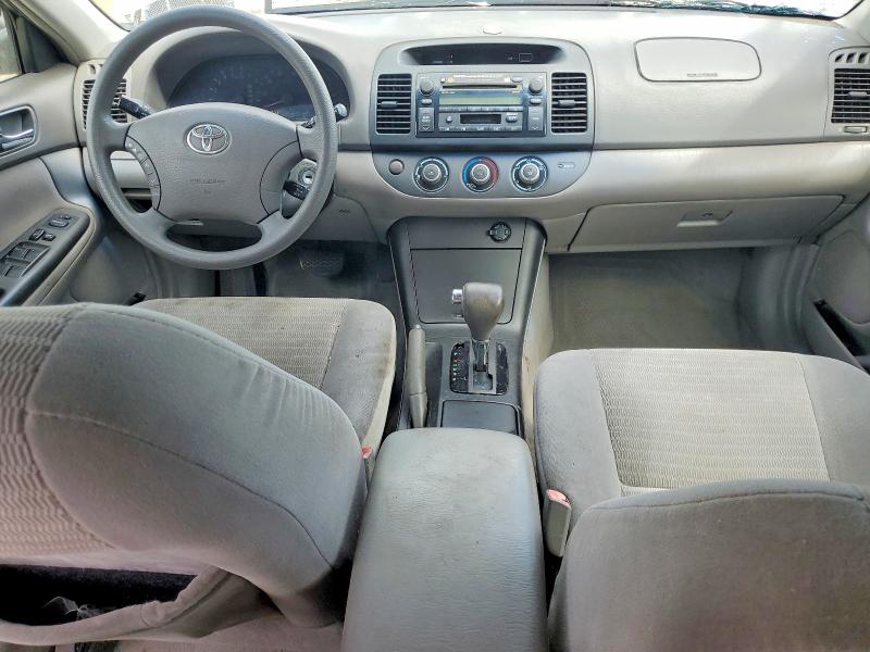 2006 Toyota Camry მანქანა იყიდება აუქციონზე, vin: 4T1BF30K56U625999, აუქციონის ნომერი: 56452156