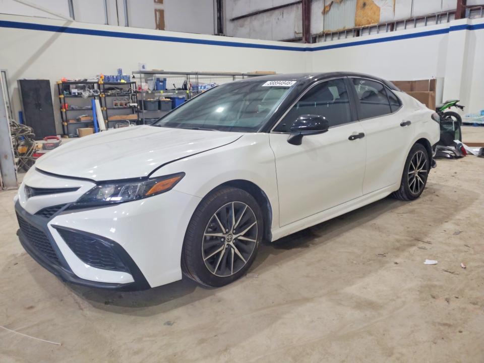 2021 Toyota Camry მანქანა იყიდება აუქციონზე, vin: 4T1G11AK4MU489143, აუქციონის ნომერი: 58894846