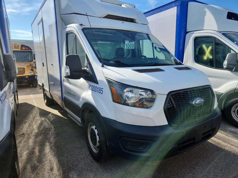 55606196 :رقم المزاد ، 1FDBW5Z82LKB30329 vin ، 2020 Ford Transit مزاد بيع