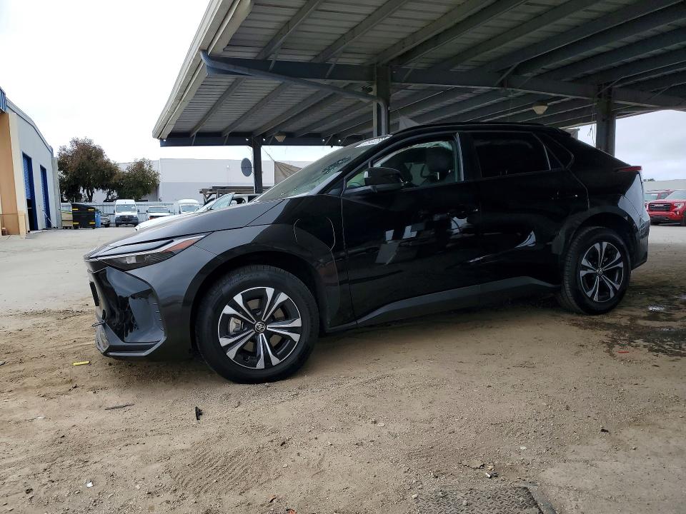 Продажа на аукционе авто 2025 Toyota Bz4x, vin: JTMAAAAA3SA067770, номер лота: 57544266