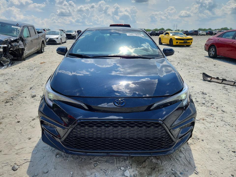 59278066 :رقم المزاد ، JTDBCMFE0R3040200 vin ، 2024 Toyota Corolla Hybrid مزاد بيع