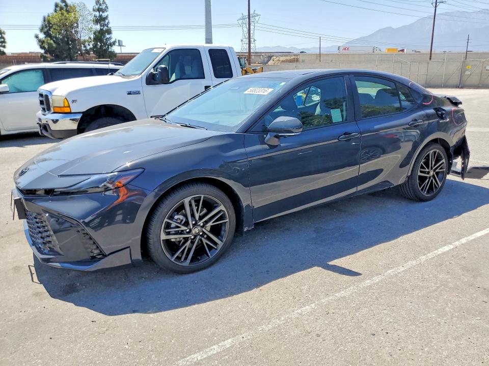 2025 Toyota Camry მანქანა იყიდება აუქციონზე, vin: 4T1DAACK3SU586198, აუქციონის ნომერი: 58823316