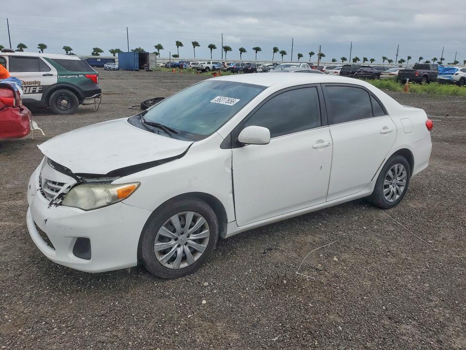 2013 Toyota Corolla მანქანა იყიდება აუქციონზე, vin: 2T1BU4EE6DC977261, აუქციონის ნომერი: 56317656