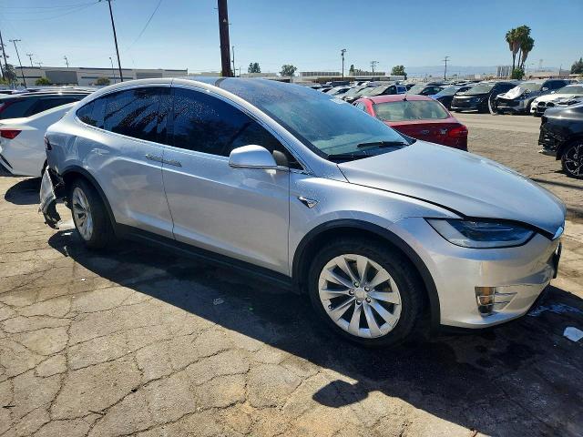 Продажа на аукционе авто 2016 Tesla Model X, vin: 5YJXCBE25GF024933, номер лота: 54555356