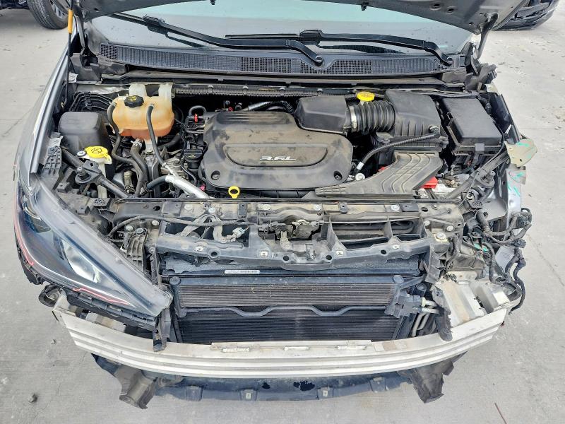 56954076 :رقم المزاد ، 2C4RC1FG9JR279836 vin ، 2018 Chrysler Pacifica مزاد بيع