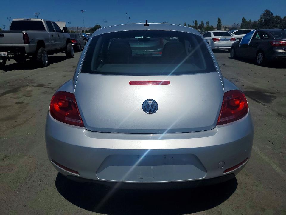 Auction sale of the 2013 Volkswagen Beetle, vin: 3VWFP7ATXDM646878, lot number: 85995465