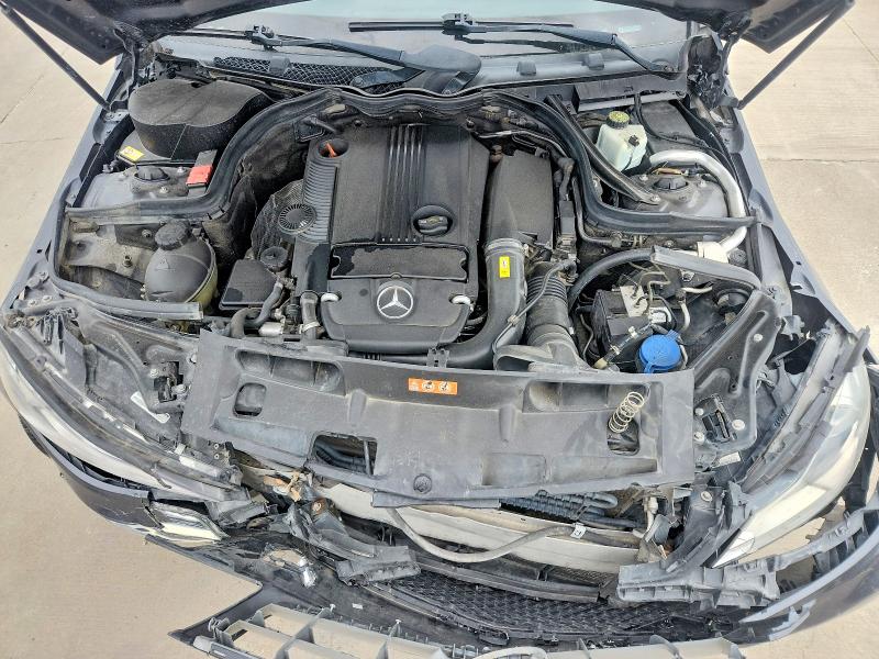 Продажа на аукционе авто 2013 Mercedes-benz C, vin: WDDGF4HB9DR264996, номер лота: 58379976