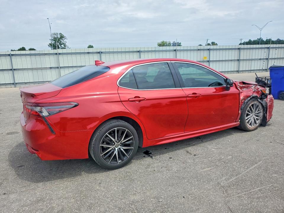 2021 Toyota Camry მანქანა იყიდება აუქციონზე, vin: 4T1G11AK4MU451797, აუქციონის ნომერი: 57646296