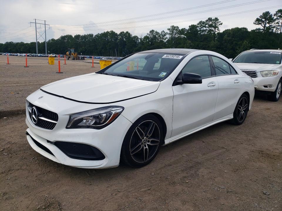 56228316 :رقم المزاد ، WDDSJ4EB8JN680201 vin ، 2018 Mercedes-benz Cla مزاد بيع