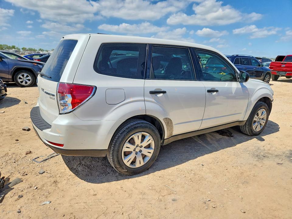 Auction sale of the 2010 Subaru Forester, vin: JF2SH6AC0AH752430, lot number: 57623726